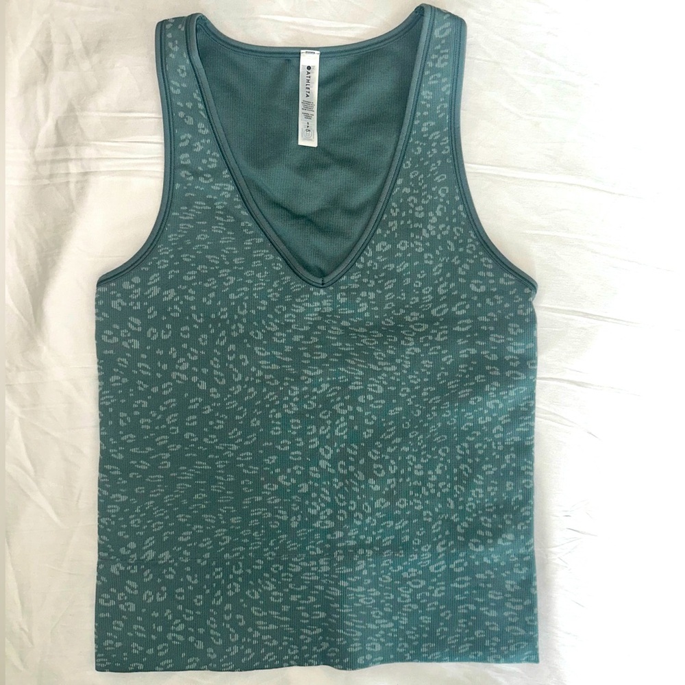 Athleta workout top